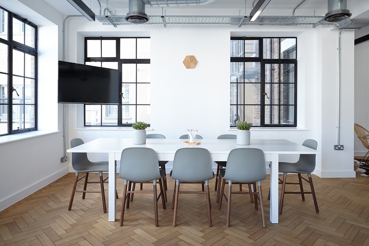 Read more about the article A Comprehensive Guide to Office Cleaning: Elevate Your Workspace with Atlanta Clean Tech