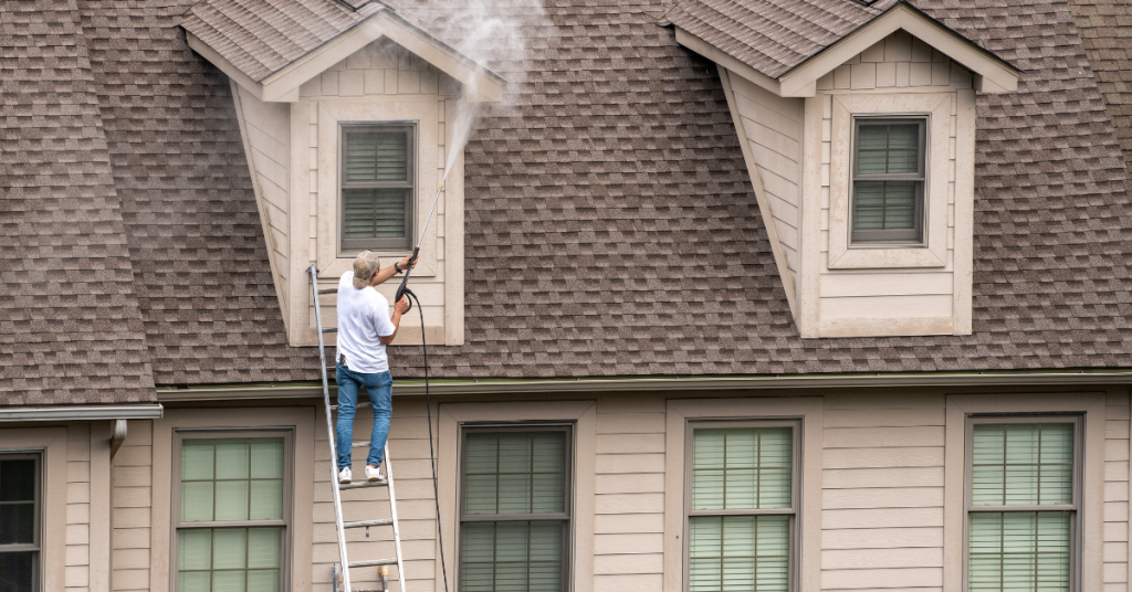 pressure cleaning of the house